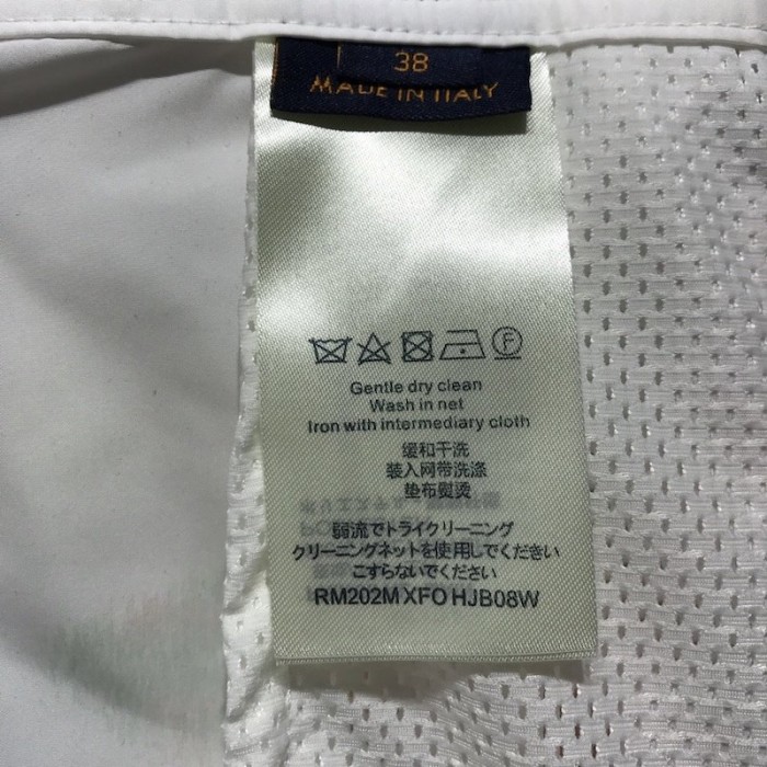 LV Multicolor Monogram Hawaiian Short 1A7X47