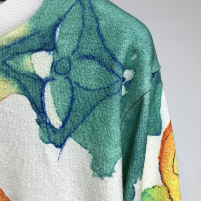LV Watercolor Giant Monogram Sweatshirt 1A8QV6