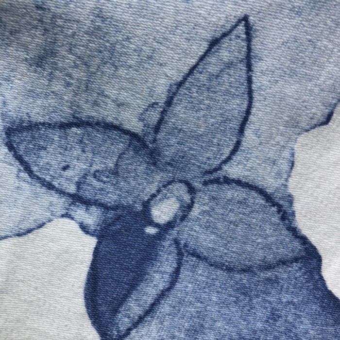 LV Watercolor Giant Monogram T shirt 1A8QV9