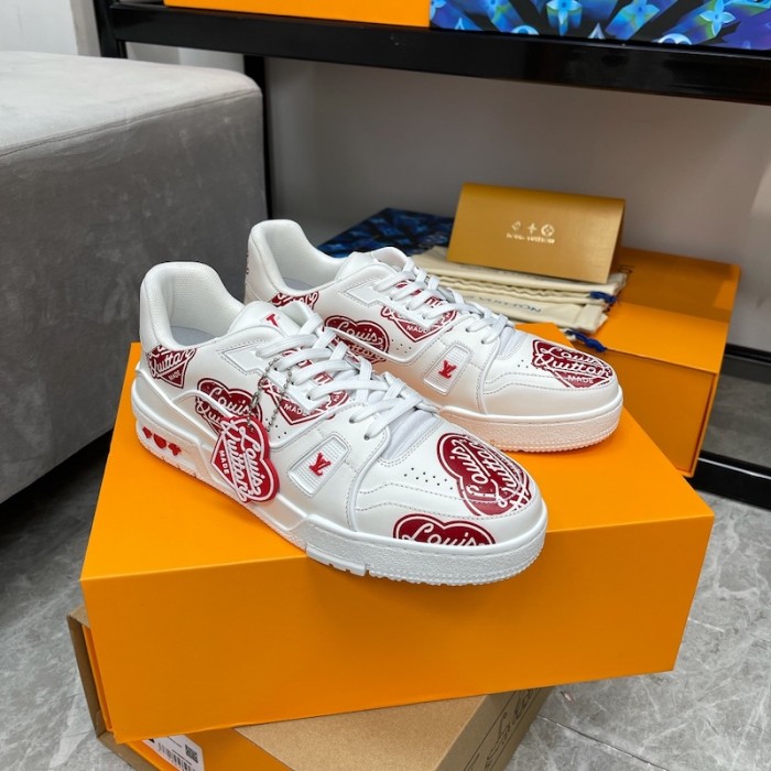 l**is V*t*n trainer sneaker 1a9jar