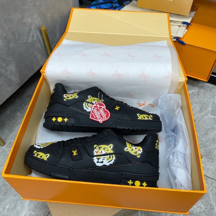 l**is V*t*n trainer sneaker 1a9jbv