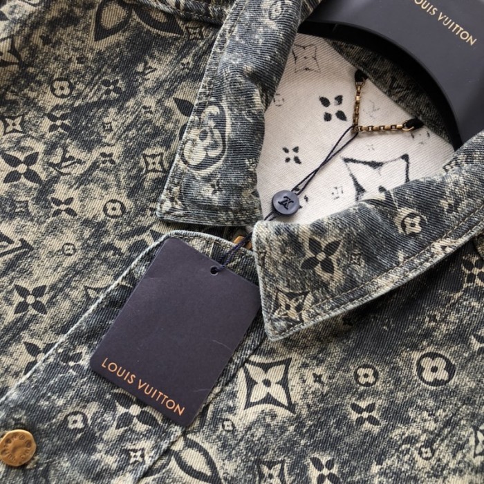 l**is V*t*n monogram tailored denim jacket 1aatfx