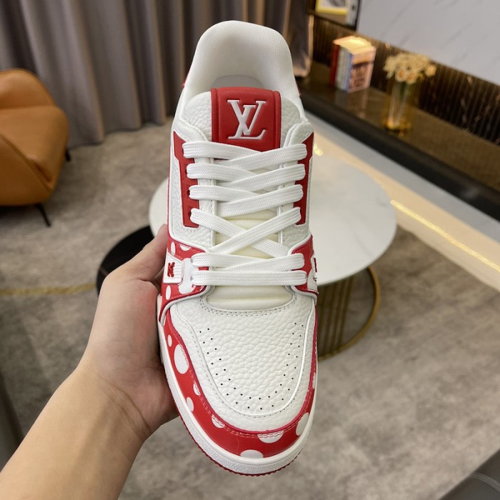 l**is V*t*n lv x yk lv trainer sneaker 1ab8j1