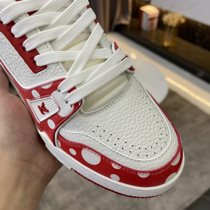 l**is V*t*n lv x yk lv trainer sneaker 1ab8j1