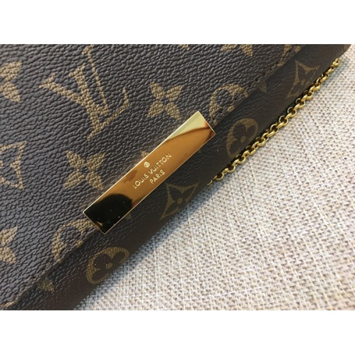 LV Monogram Canvas Favorite MM Bag M40718