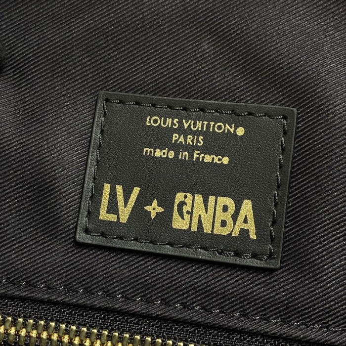 l**is V*t*n christopher mm backpack lv m21104