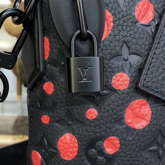 l**is V*t*n lv x yk lock it m21676