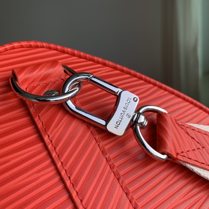 l**is V*t*n epi leather keepall bandouliere 50 m23721