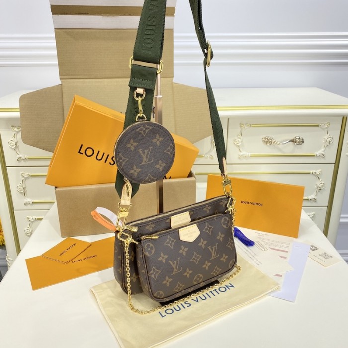 l**is V*t*n monogram canvas multi pochette accessoires bag khaki lv m44813