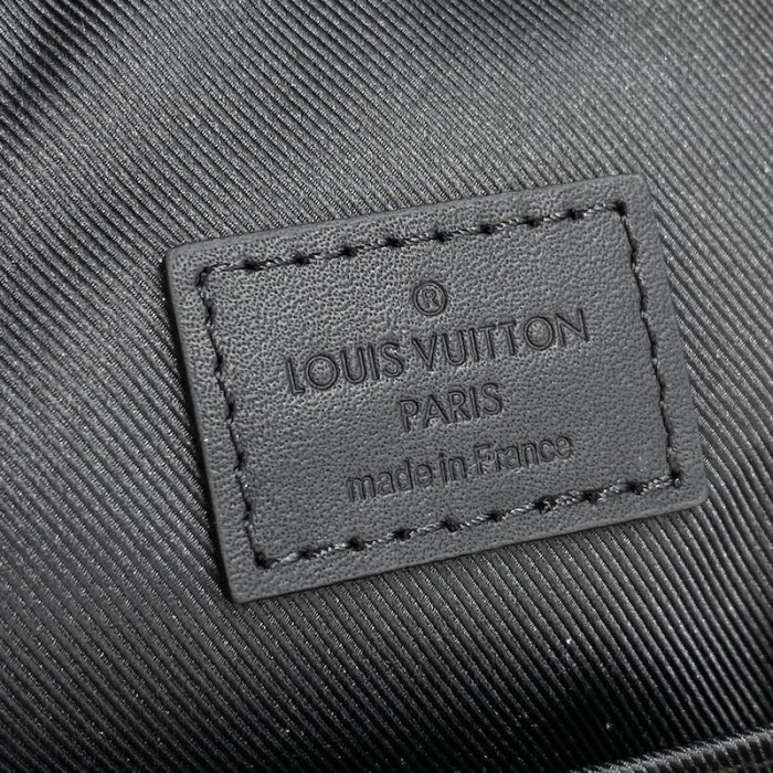 l**is V*t*n monogram canvas dean backpack m45335