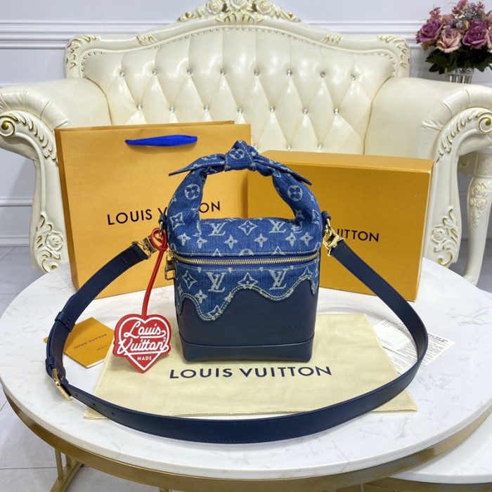 l**is V*t*n monogram denim japanese cruiser m45970