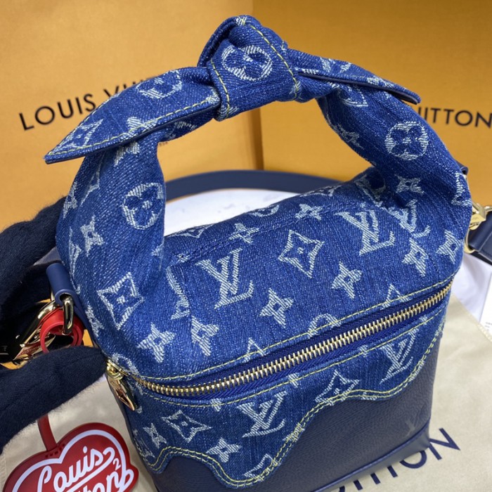 l**is V*t*n monogram denim japanese cruiser m45970