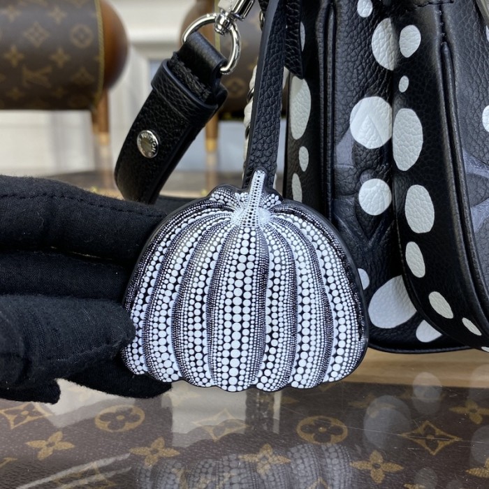 l**is V*t*n lv x yk multi pochette accessoires m46410