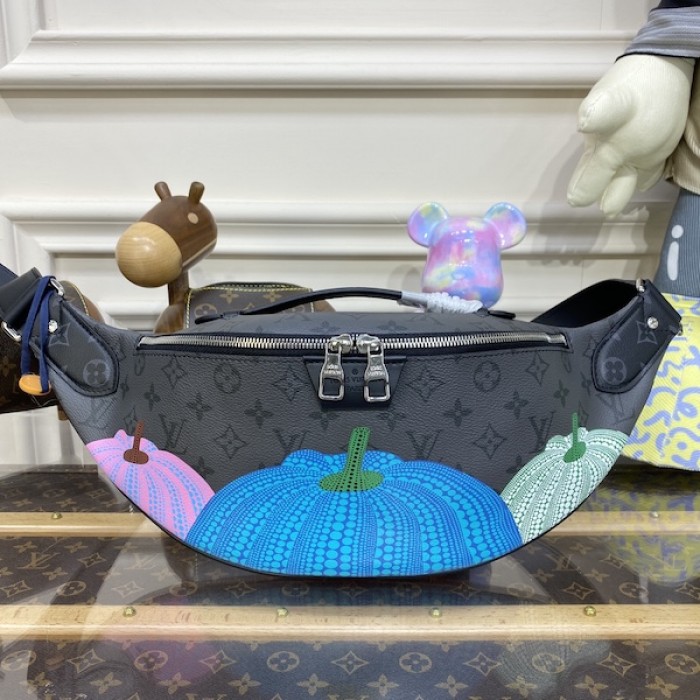 l**is V*t*n lv x yk maxi bumbag m46436