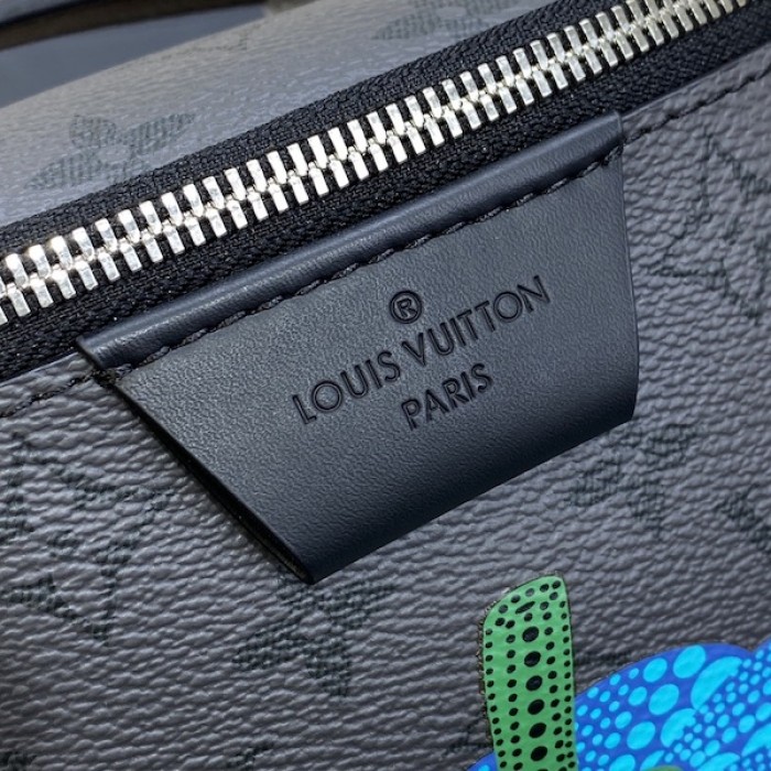 l**is V*t*n lv x yk maxi bumbag m46436