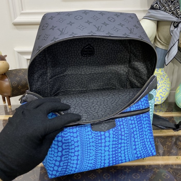 l**is V*t*n lv x yk discovery backpack m46440