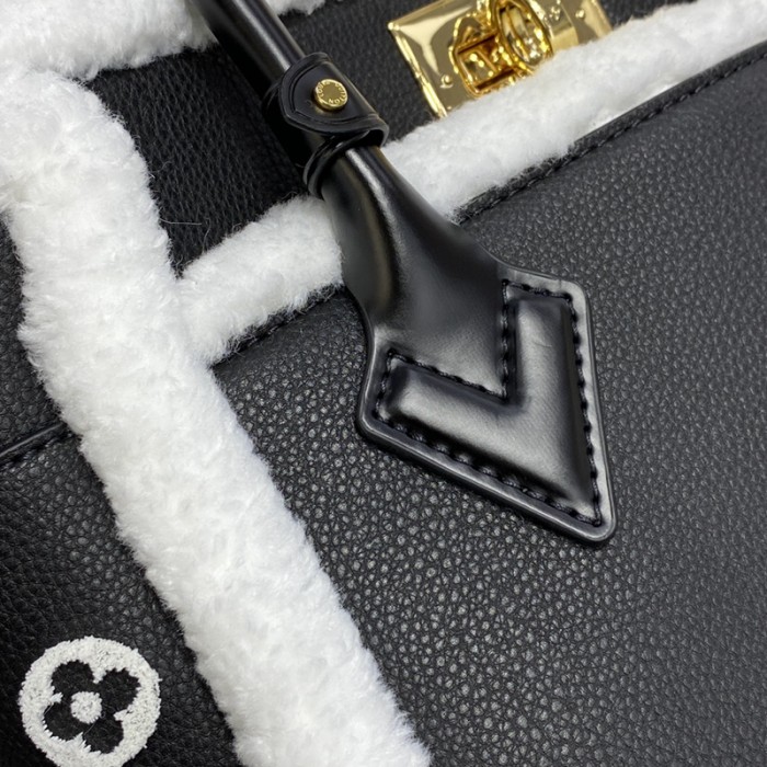 l**is V*t*n on my side mm handbag m58908