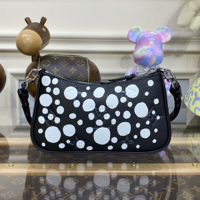 l**is V*t*n lv x yk easy pouch on strap m81908