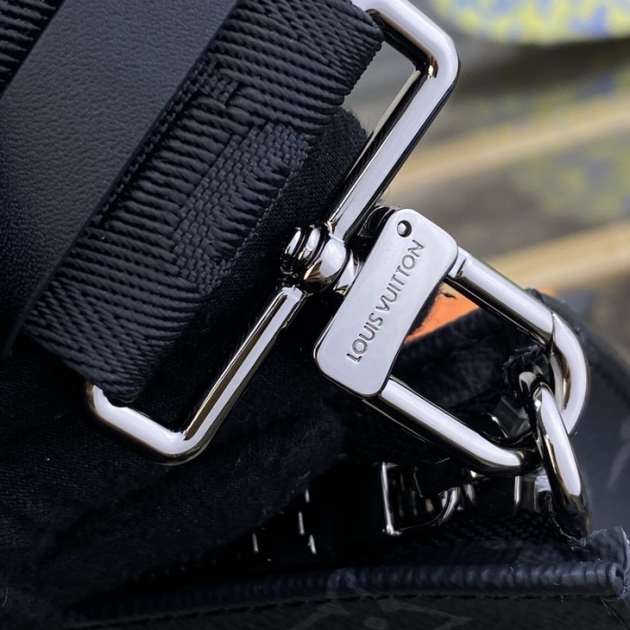 l**is V*t*n lv x yk gaston wearable wallet m81972