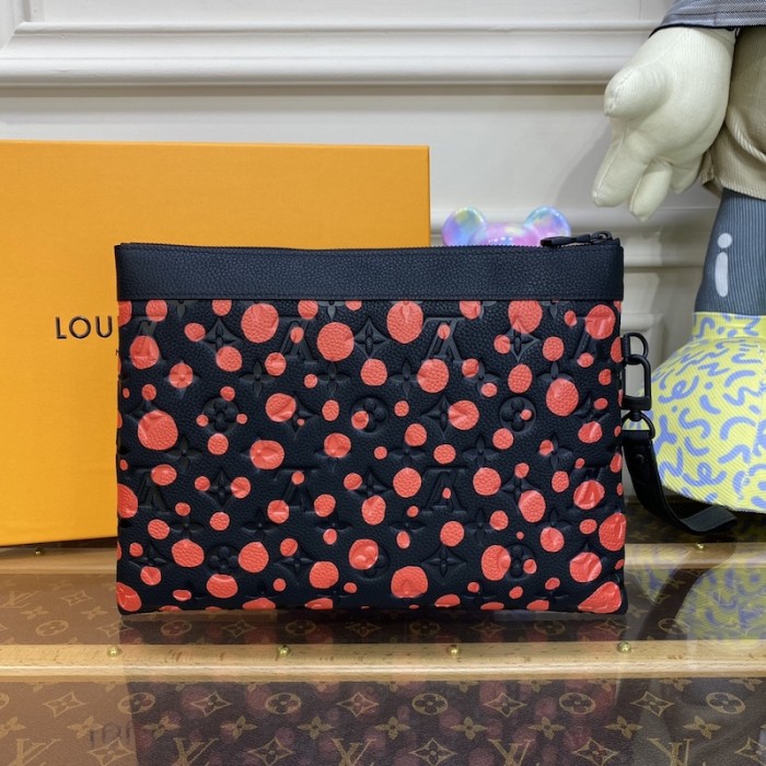 l**is V*t*n lv x yk pochette to go m82019