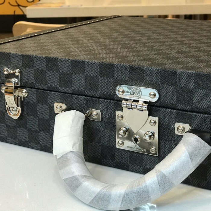 l**is V*t*n damier graphite president classeur briefcase bag