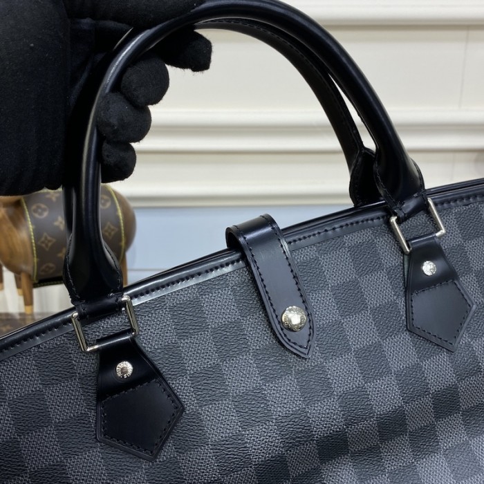 l**is V*t*n lv damier graphite garment cover