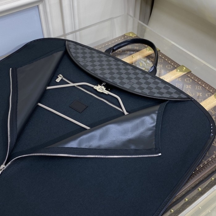 l**is V*t*n lv damier graphite garment cover