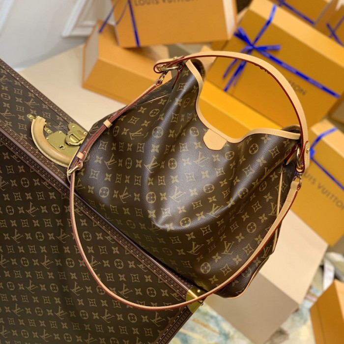 l**is V*t*n monogram canvas delightful mm lv m40353