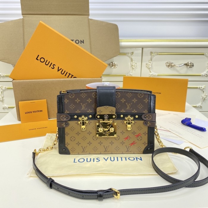 l**is V*t*n monogram reverse canvas trunk clutch lv m43596