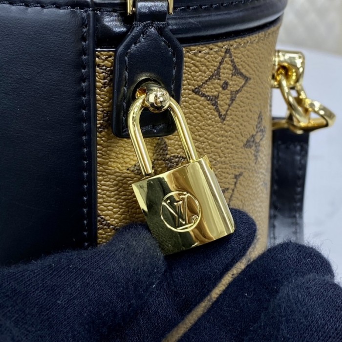 l**is V*t*n monogram reverse canvas cannes bag lv m43986