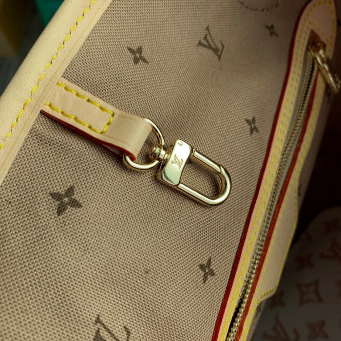l**is V*t*n monogram coated canvas neverfull mm m20921