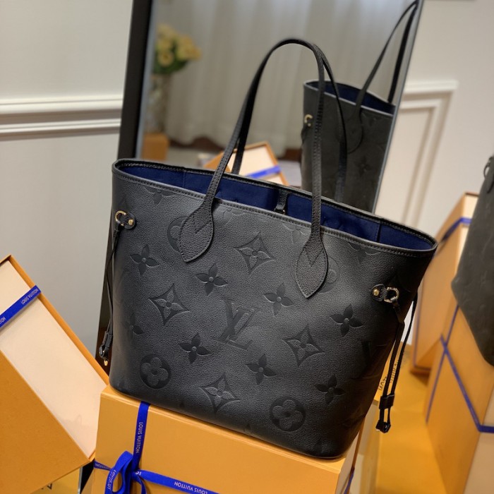 l**is V*t*n embossed cowhide leather neverfull mm m45685