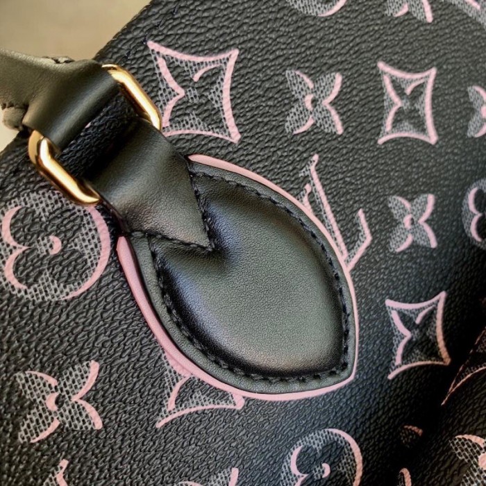 l**is V*t*n monogram coated canvas onthego mm m46154