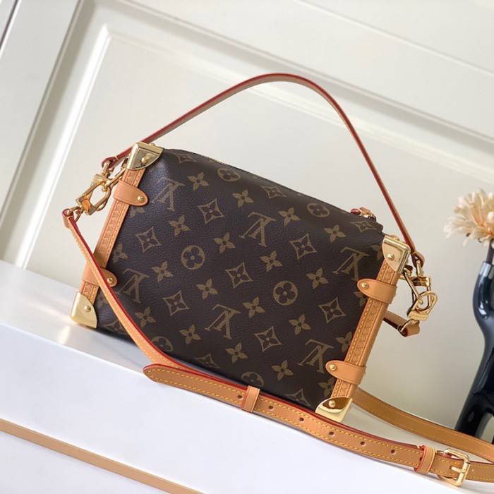 l**is V*t*n monogram canvas side trunk lv m46358