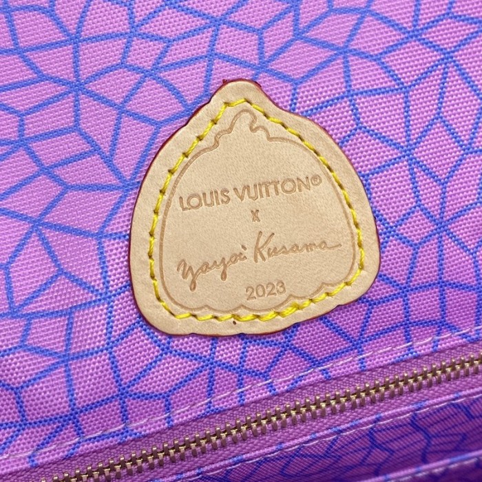 l**is V*t*n lv x yk onthego mm m46466