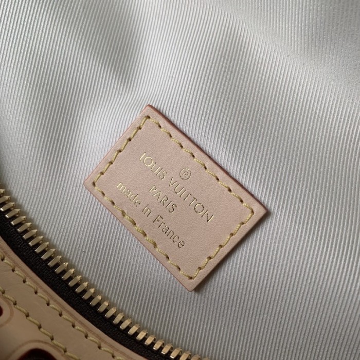 l**is V*t*n monogram canvas high rise m46784