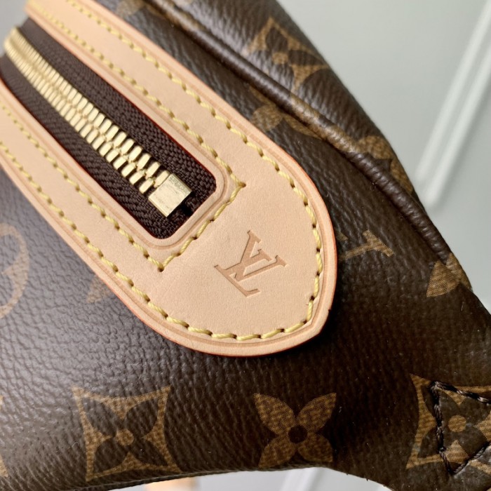 l**is V*t*n monogram canvas high rise m46784
