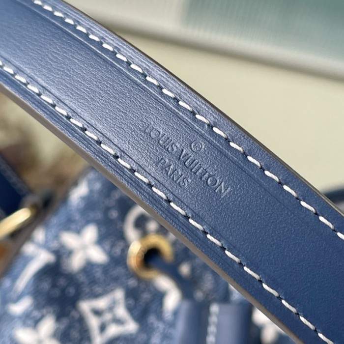 l**is V*t*n monogram denim petit noe bag m59606