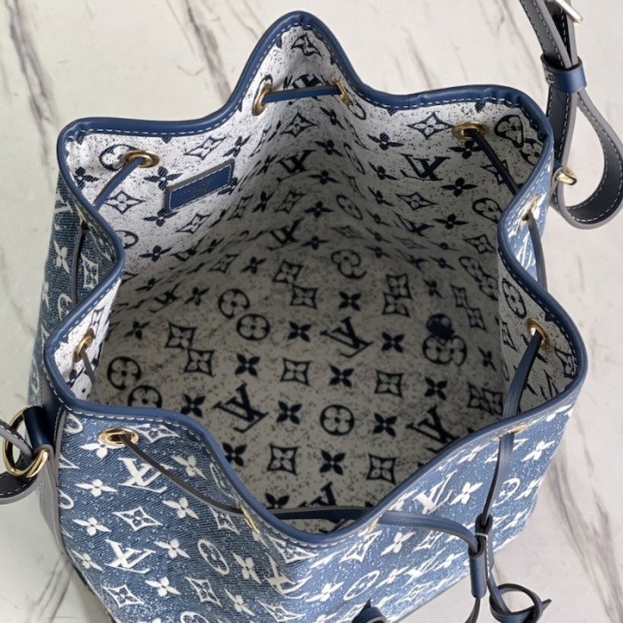 l**is V*t*n monogram denim petit noe bag m59606