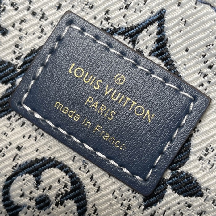 l**is V*t*n monogram denim onthego mm m59608