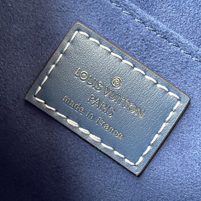 l**is V*t*n monogram denim dauphine mm m59631