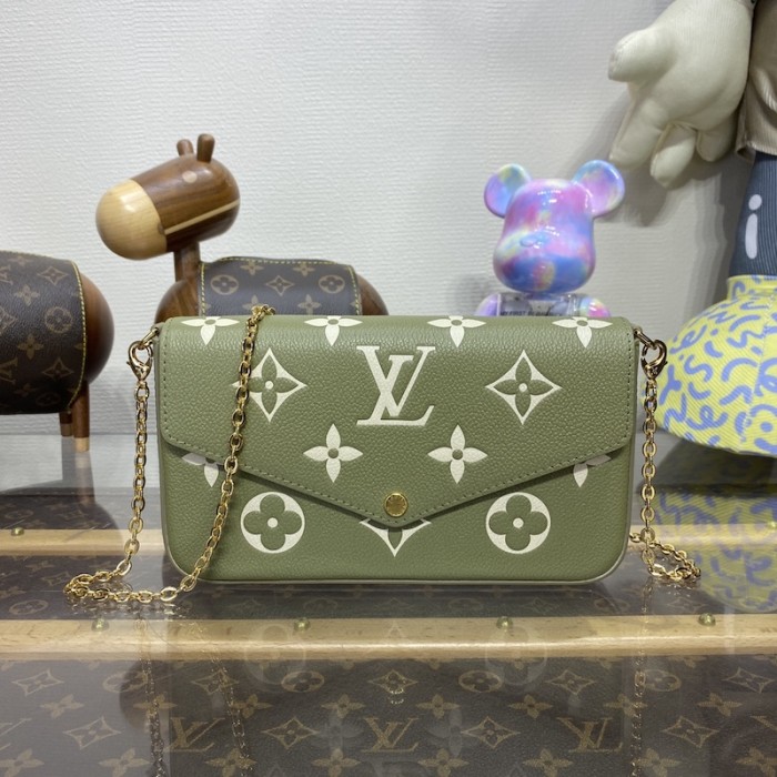 l**is V*t*n felicie pochette bag m82480