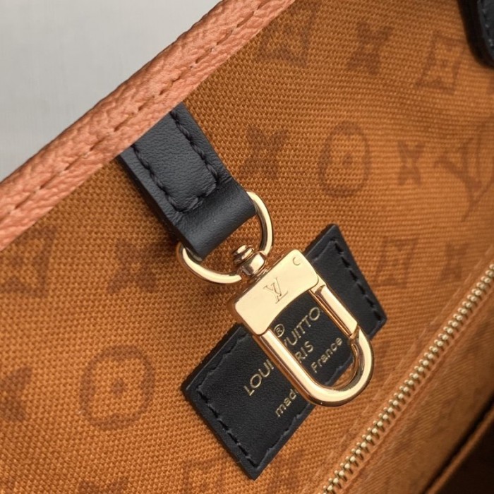LV Monogram Giant Crafty Onthego GM M45359