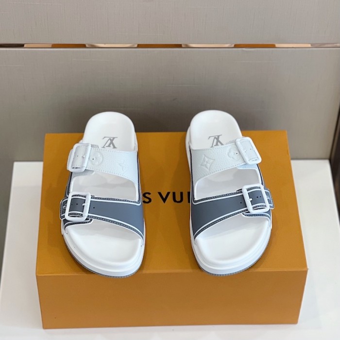 l**is V*t*n lv trainer mules 1a9jvm