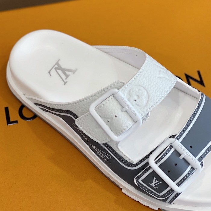 l**is V*t*n lv trainer mules 1a9jvm
