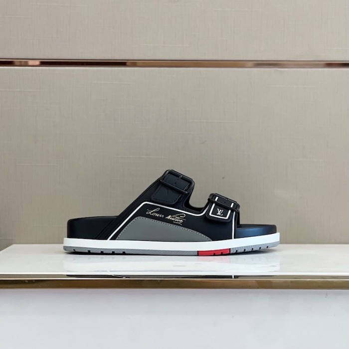 l**is V*t*n lv trainer mules 1a9jw3