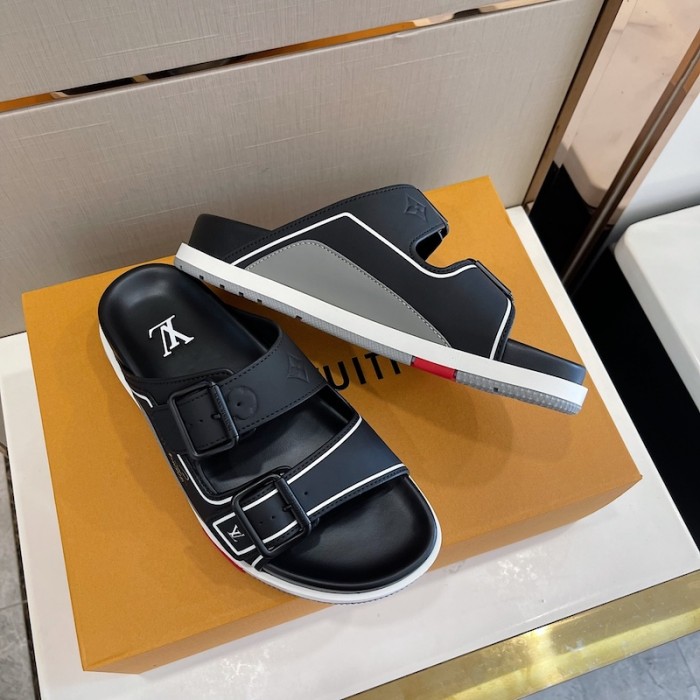 l**is V*t*n lv trainer mules 1a9jw3