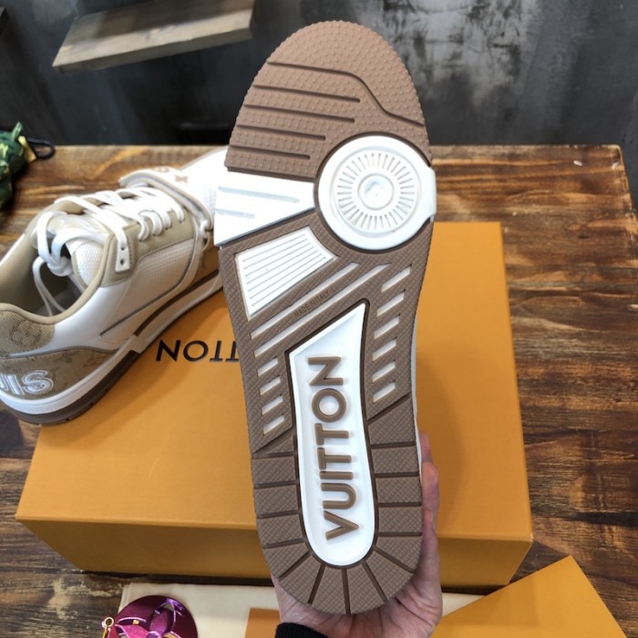 l**is V*t*n trainer sneaker 1a9zce