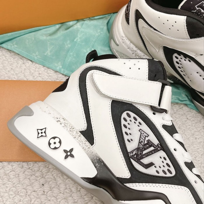 l**is V*t*n lv trainer 2 sneaker 1aah95