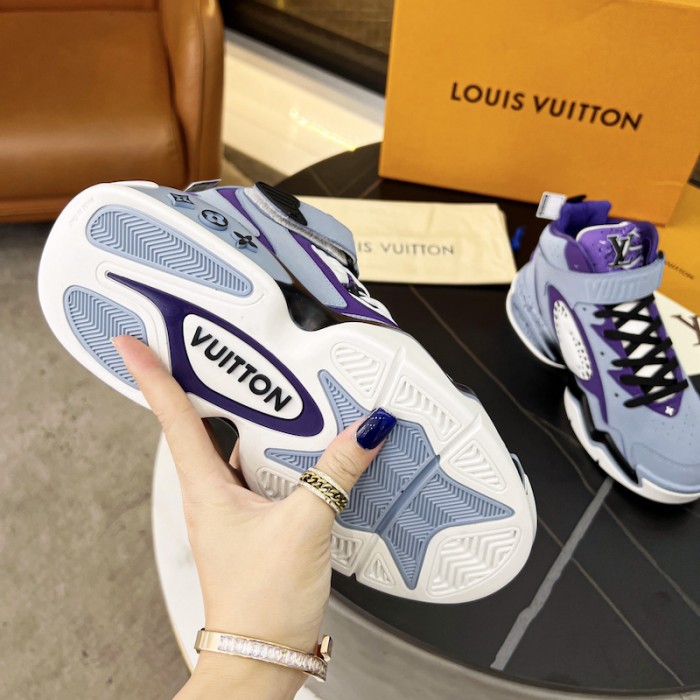 l**is V*t*n lv trainer 2 sneaker 1aahem
